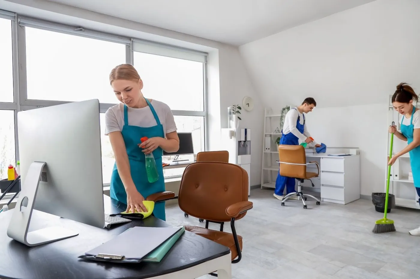 How to Create an Office Cleaning Schedule That Actually Works